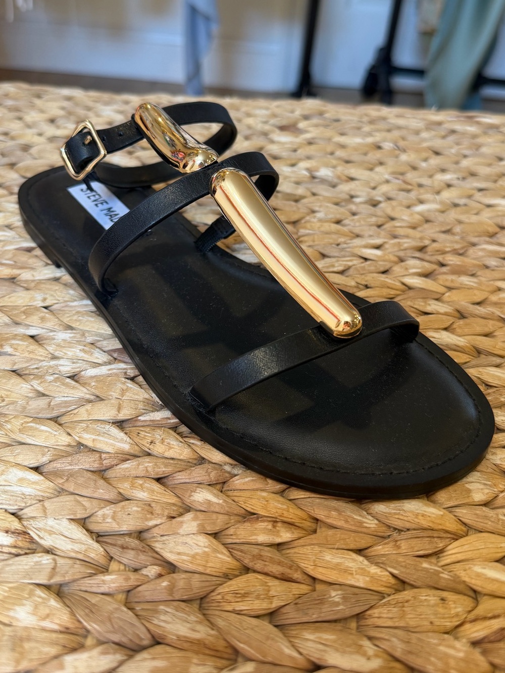 Alma Black Leather Strappy Sandals |STEVE MADDEN